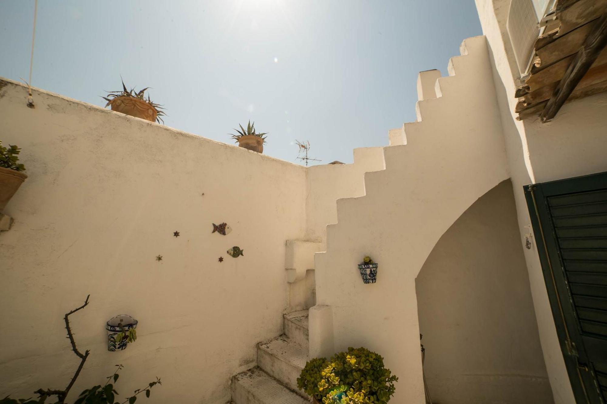 4 Balconi House-San Gregorio Palazzo Unico Vista Mare Villa Gallipoli Ngoại thất bức ảnh